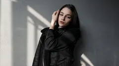 What does it mean when a person prefers to wear only black: psychological traits