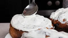 What to Mix Sweetened Condensed Milk With for a “Divine” Cake Frosting: It’s Not Butter