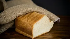 How, According to Dietitians, Does White Bread Affect Blood Sugar Levels?