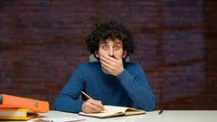 11 subtle thinking patterns psychologists link to very low IQ